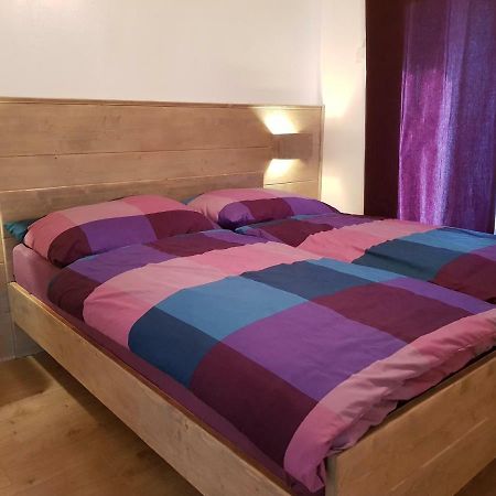 Pension Rosenheim Треффен Экстерьер фото